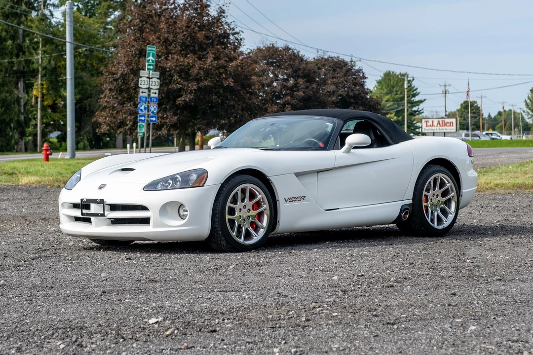 2004 Dodge Viper 3rd Gen - Image 12 of 31