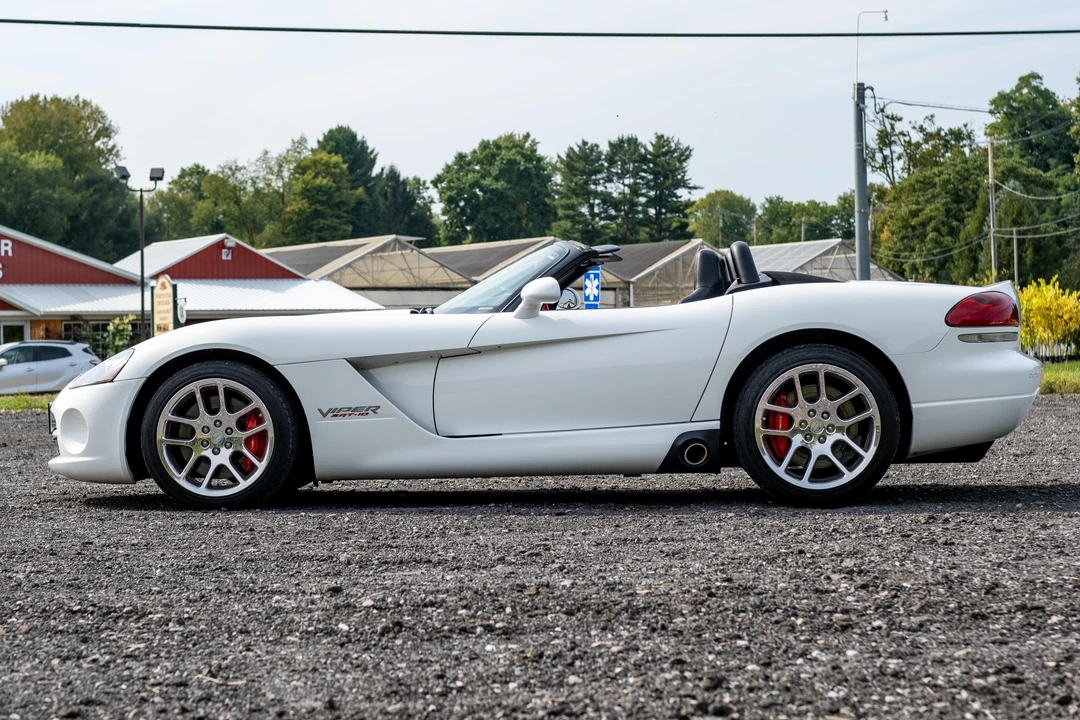 2004 Dodge Viper 3rd Gen - Image 8 of 31