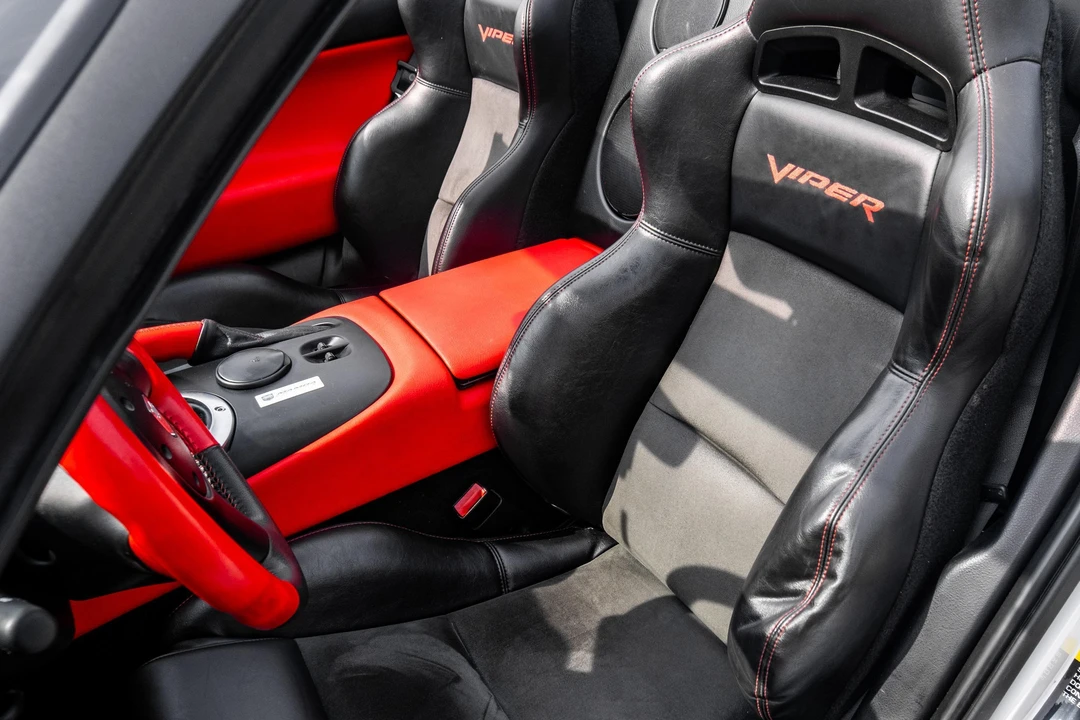 2004 Dodge Viper 3rd Gen - Image 26 of 31