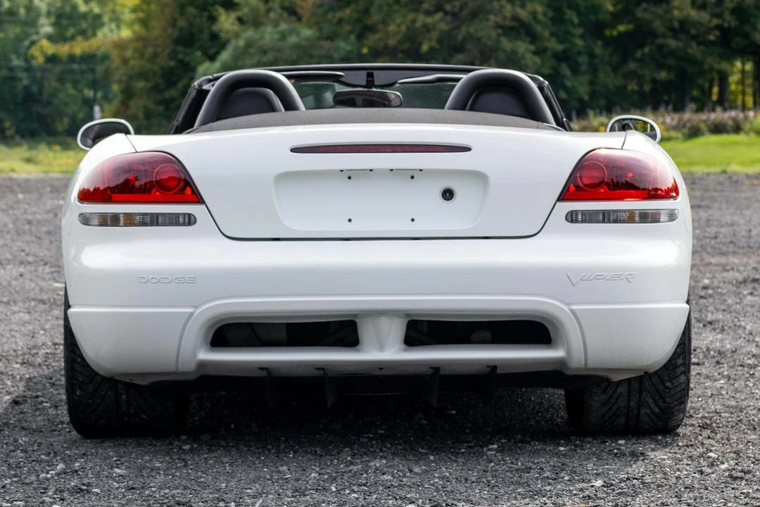 2004 Dodge Viper 3rd Gen - Image 5 of 31