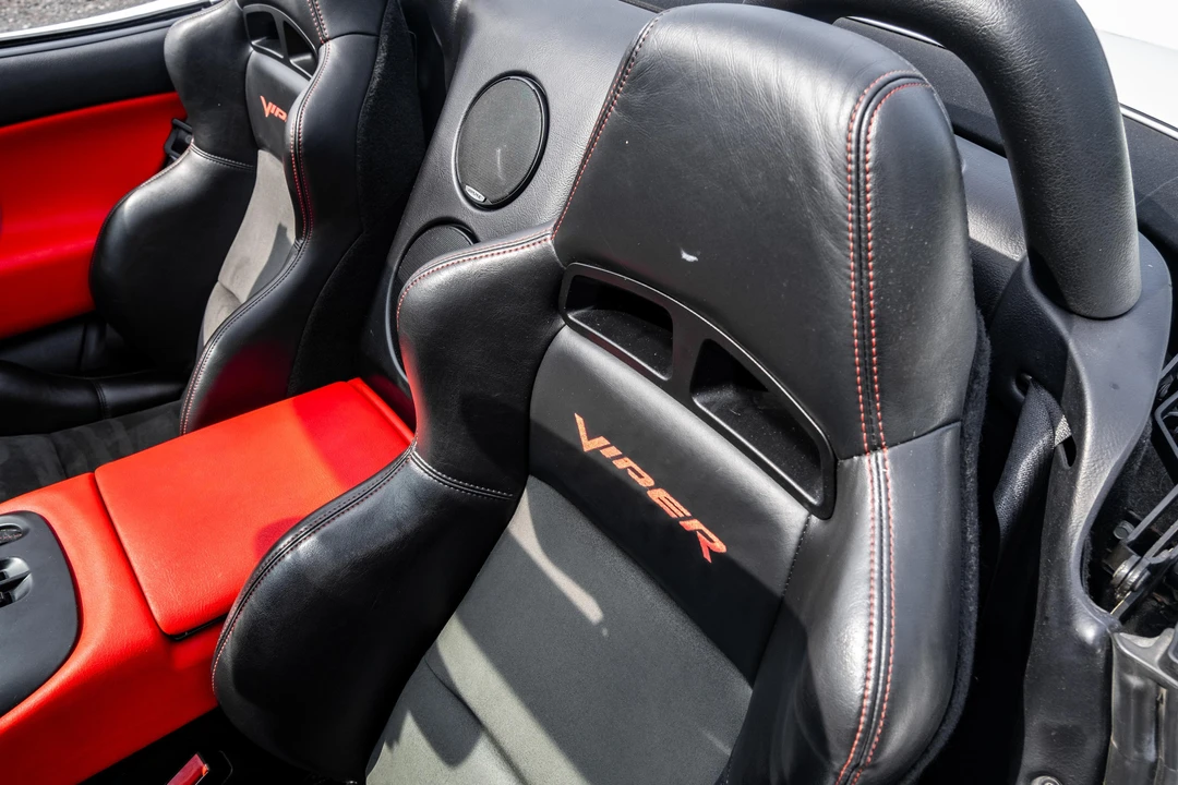 2004 Dodge Viper 3rd Gen - Image 29 of 31
