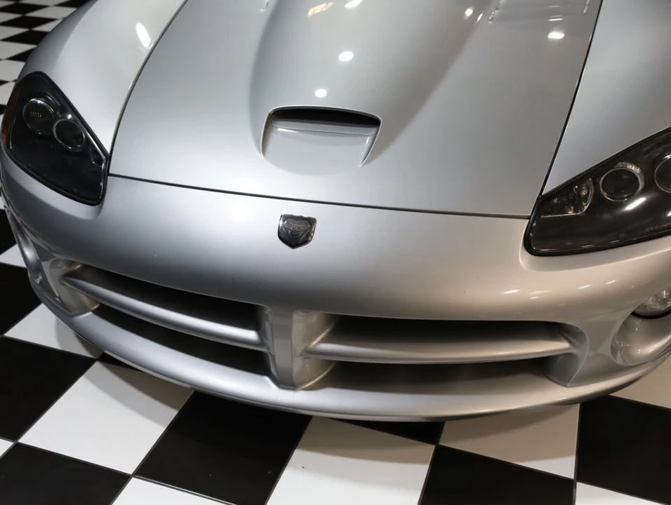2004 Dodge Viper 3rd Gen - Image 15 of 20