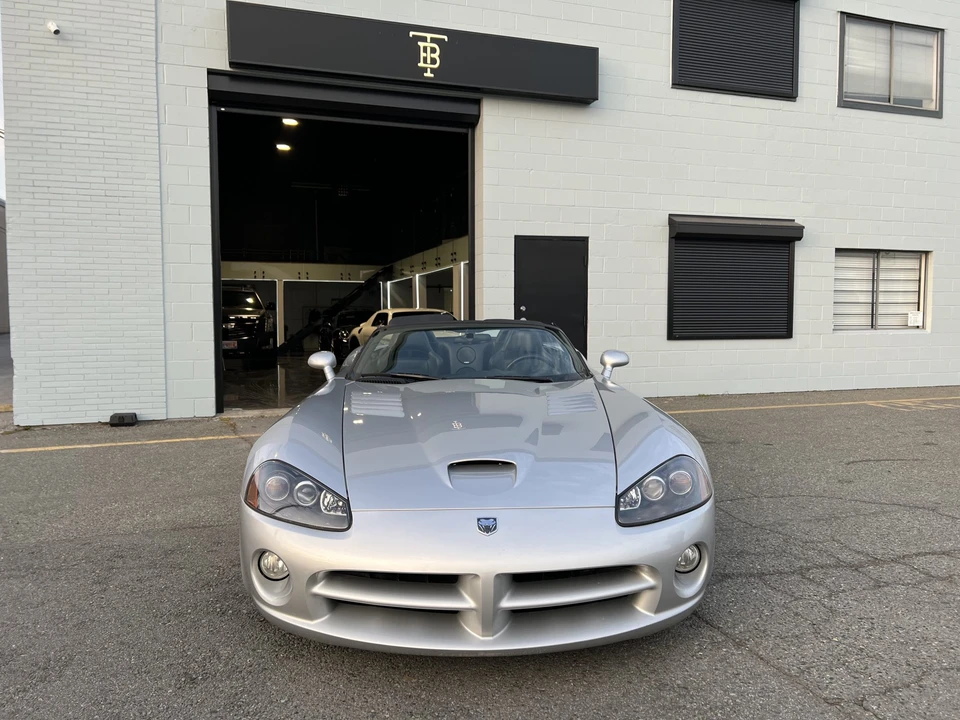 2004 Dodge Viper 3rd Gen - Image 4 of 31