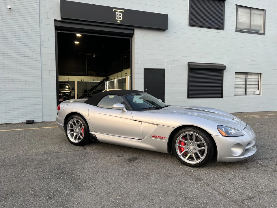 2004 Dodge Viper 3rd Gen - Image 24 of 31