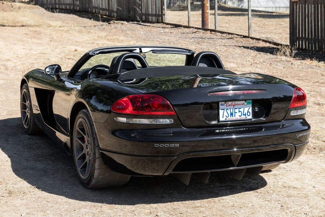 2004 Dodge Viper 3rd Gen - Image 8 of 31