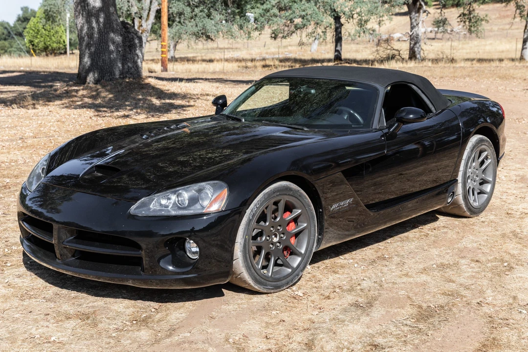 2004 Dodge Viper 3rd Gen - Image 10 of 31