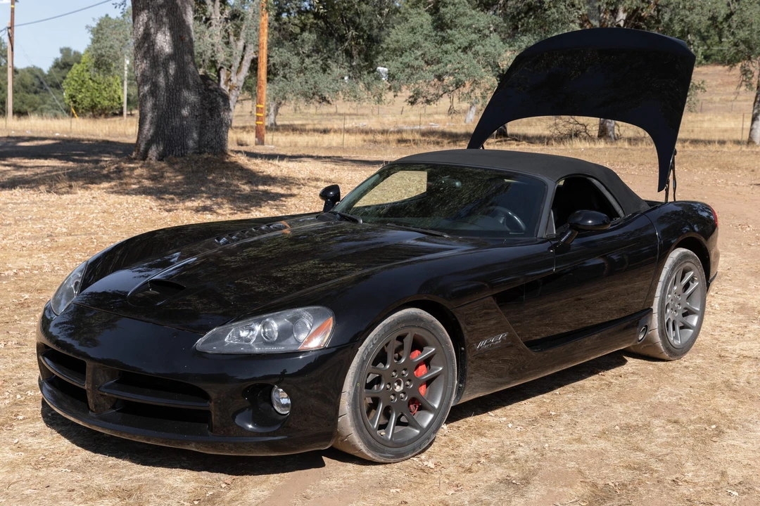 2004 Dodge Viper 3rd Gen - Image 19 of 31