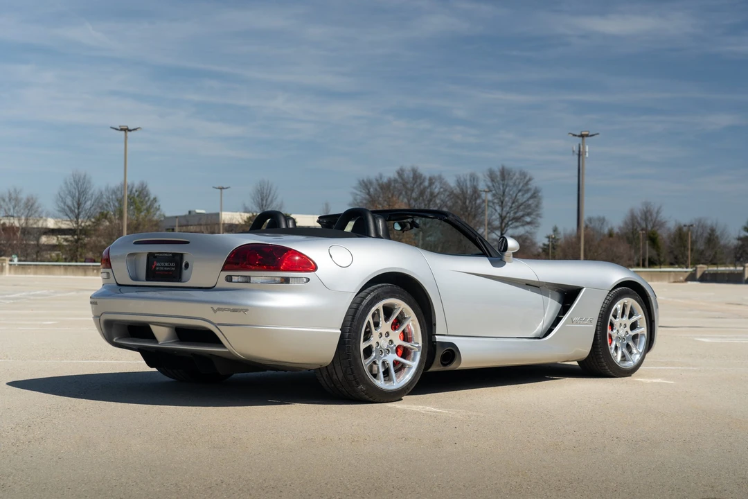 2004 Dodge Viper 3rd Gen - Image 8 of 31