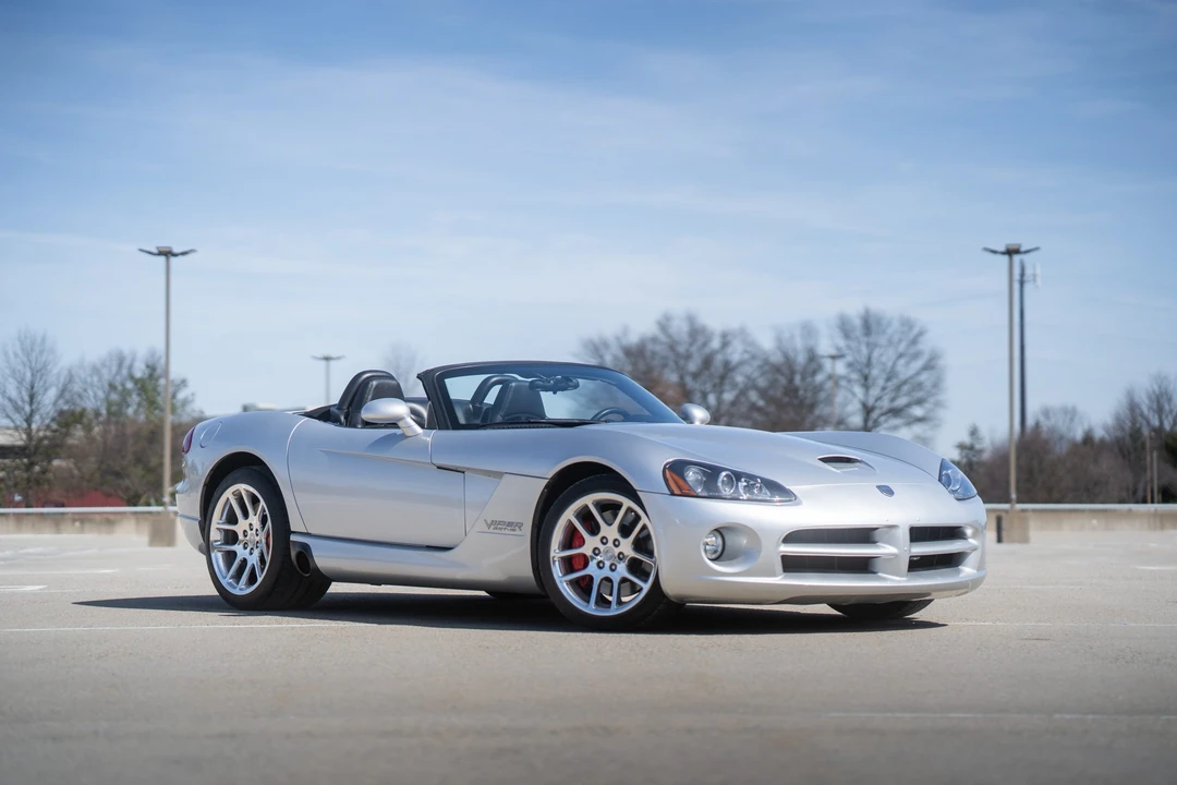 2004 Dodge Viper 3rd Gen - Image 4 of 31