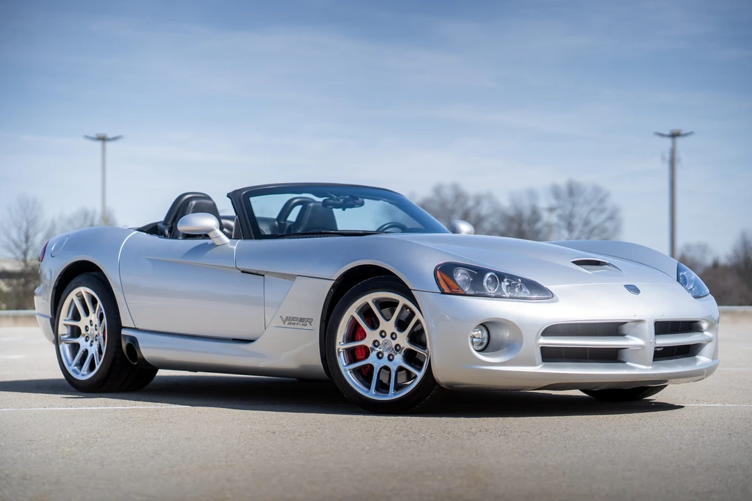 2004 Dodge Viper 3rd Gen - Image 5 of 31