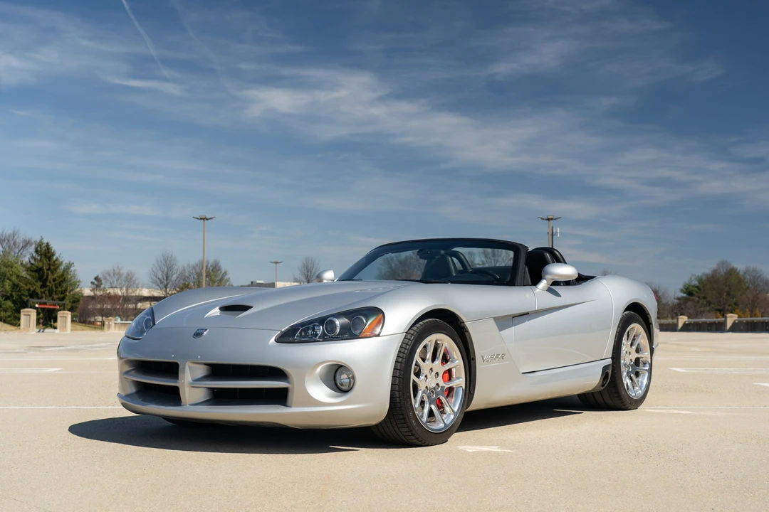 2004 Dodge Viper 3rd Gen - Image 18 of 31