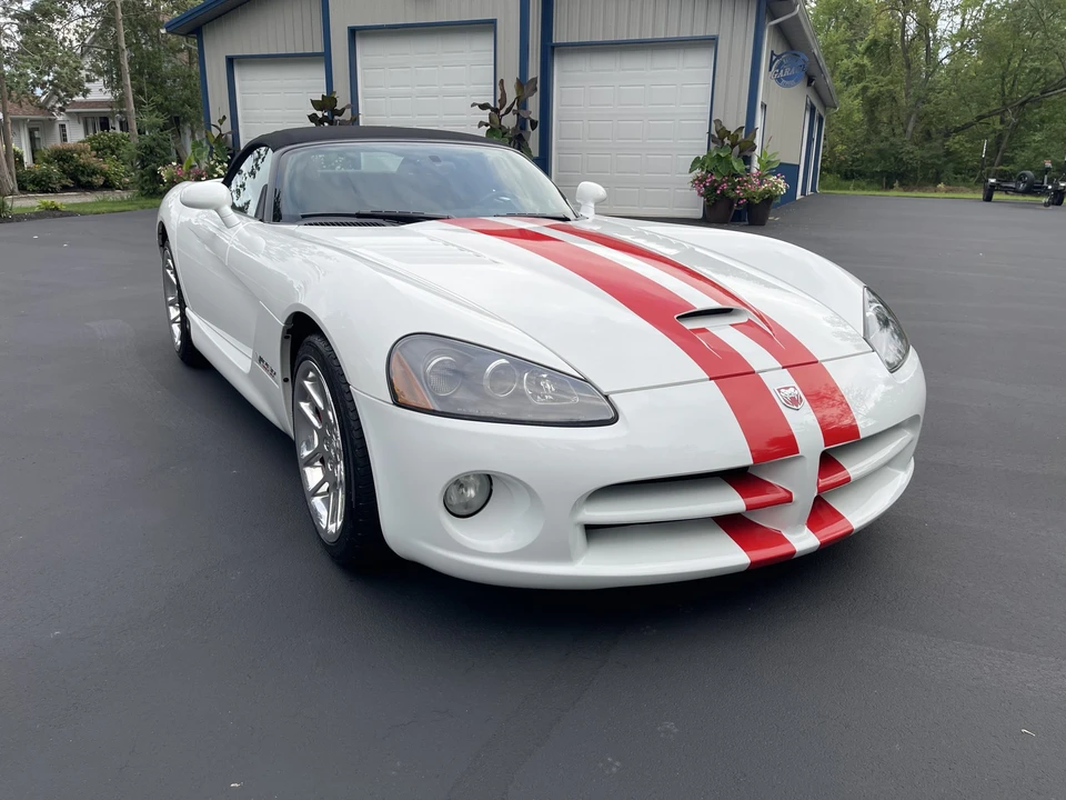 2004 Dodge Viper 3rd Gen - Image 6 of 31