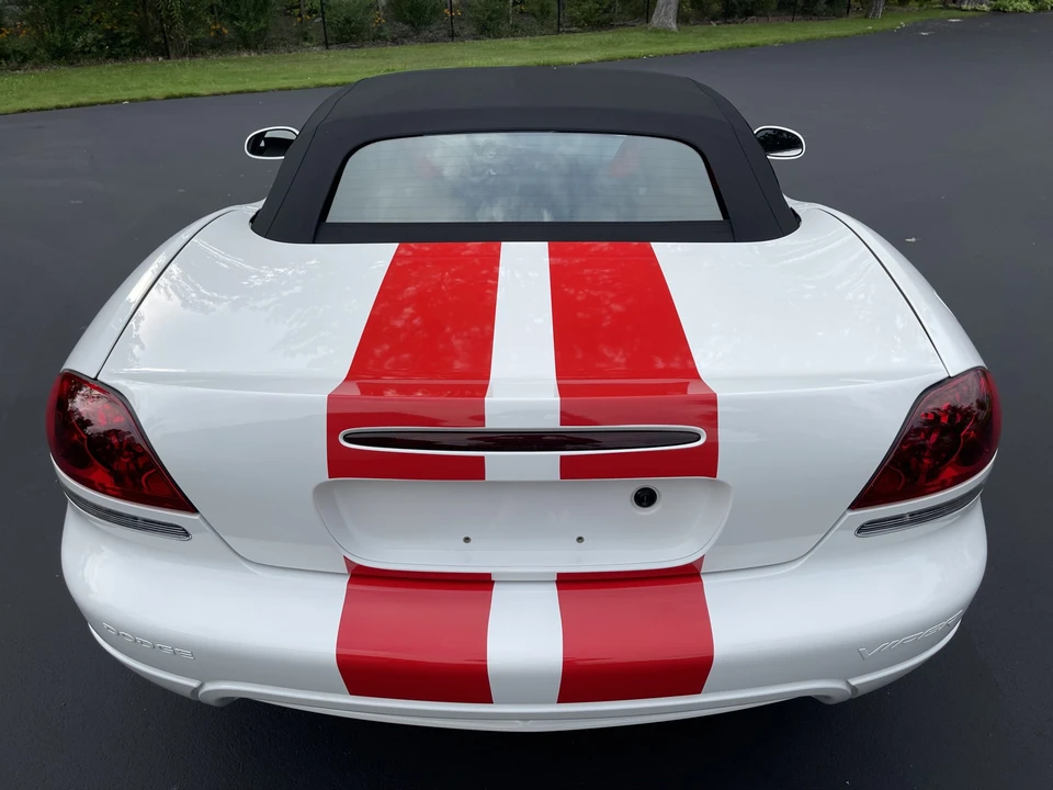 2004 Dodge Viper 3rd Gen - Image 13 of 31