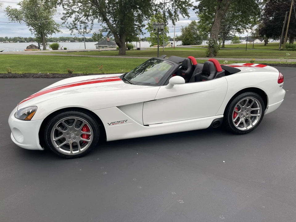 2004 Dodge Viper 3rd Gen - Image 31 of 31