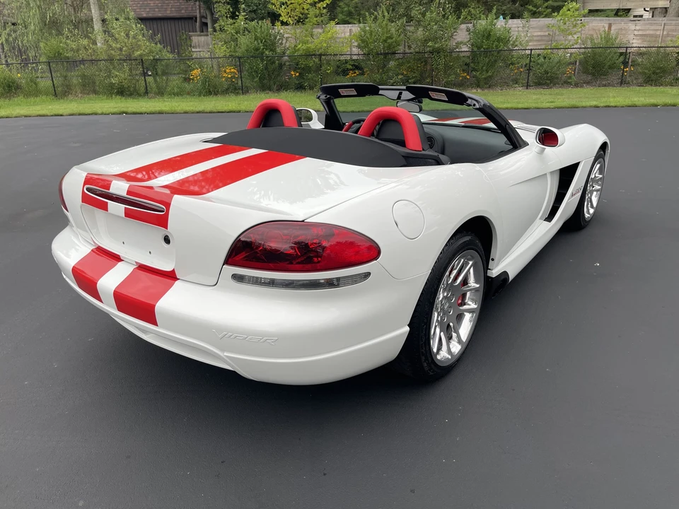 2004 Dodge Viper 3rd Gen - Image 27 of 31