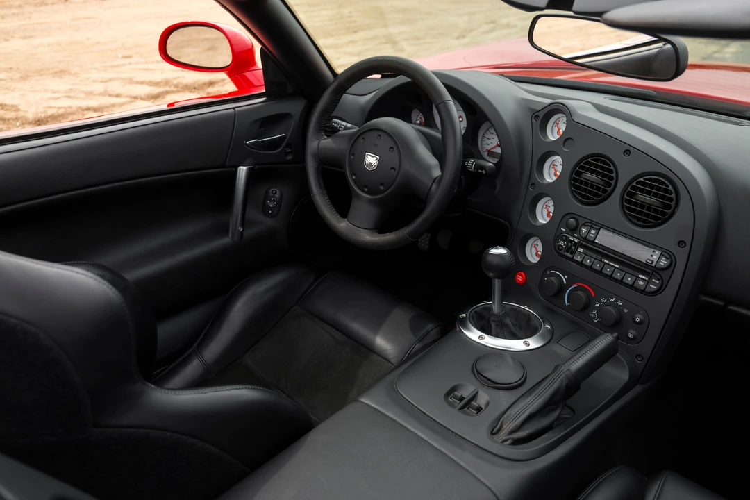 2004 Dodge Viper 3rd Gen - Image 17 of 31