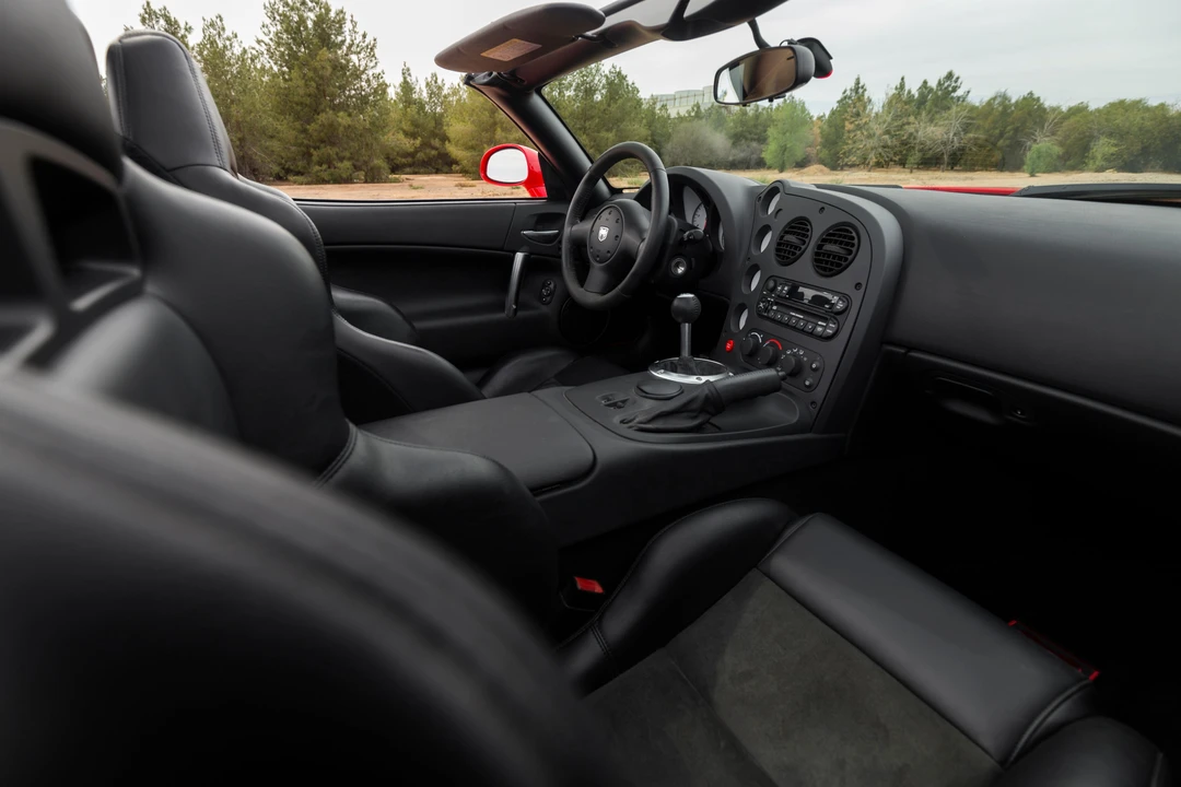 2004 Dodge Viper 3rd Gen - Image 20 of 31