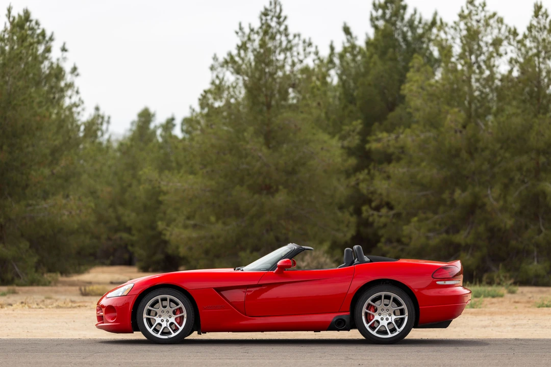 2004 Dodge Viper 3rd Gen - Image 8 of 31