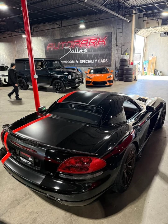 2004 Dodge Viper 3rd Gen - Image 4 of 5
