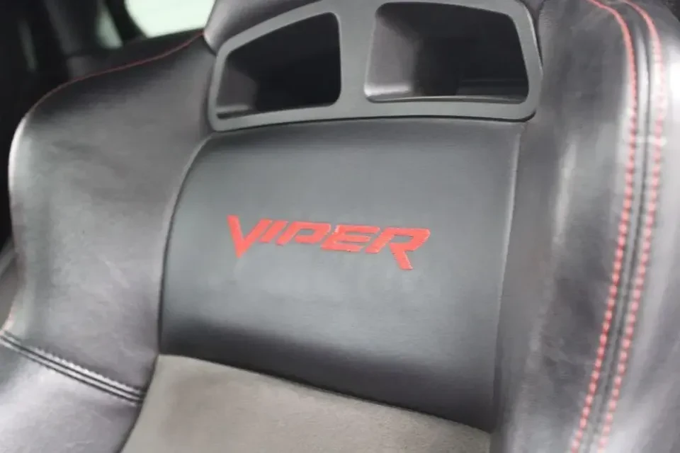 2004 Dodge Viper 3rd Gen - Image 18 of 20