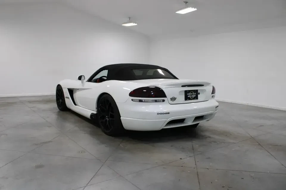 2004 Dodge Viper 3rd Gen - Image 6 of 20