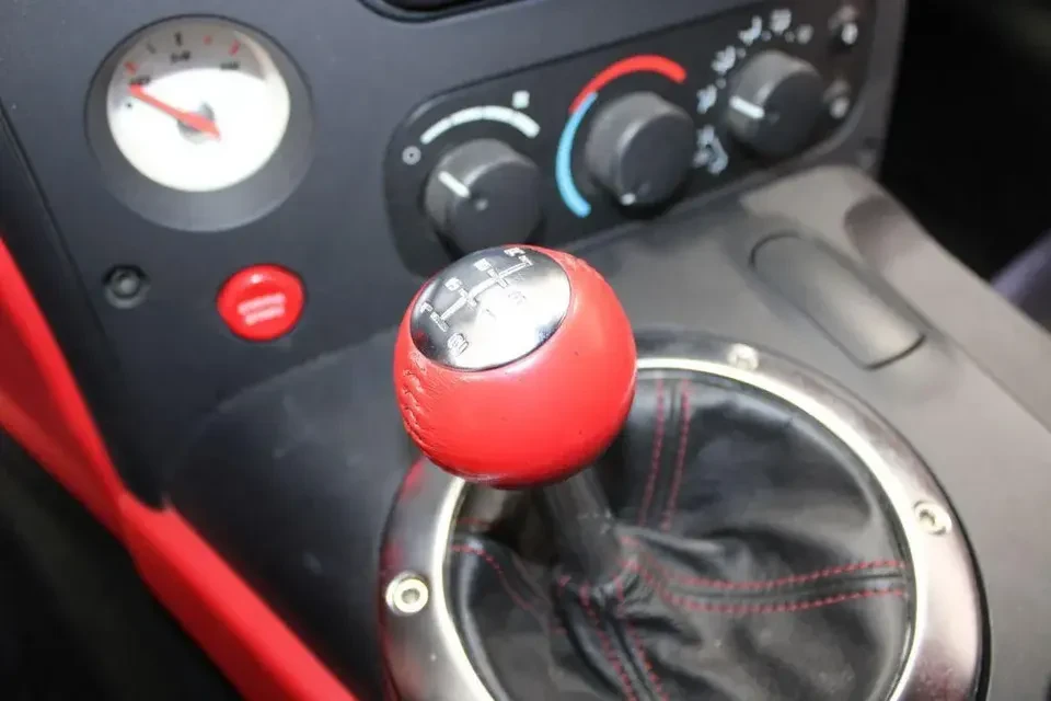 2004 Dodge Viper 3rd Gen - Image 14 of 20