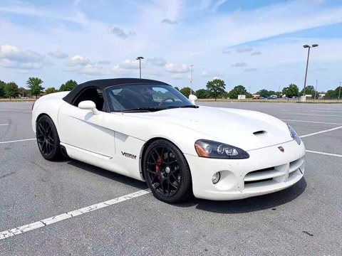 2004 Dodge Viper SRT10
