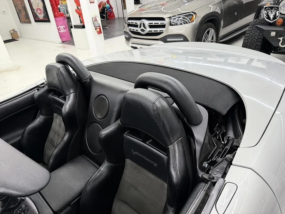2004 Dodge Viper 3rd Gen - Image 15 of 28
