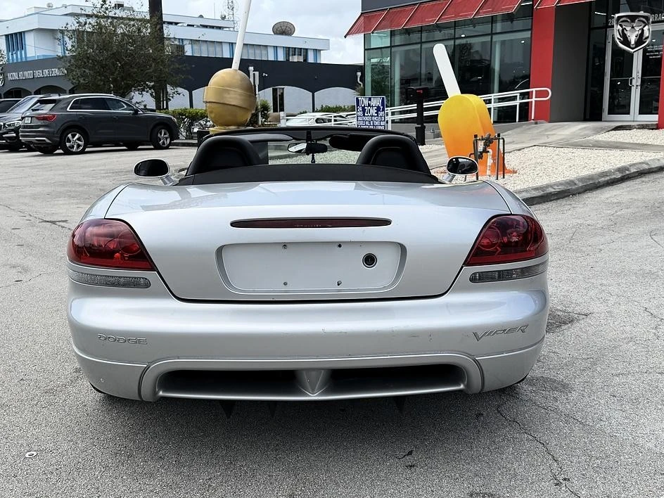2004 Dodge Viper 3rd Gen - Image 7 of 28