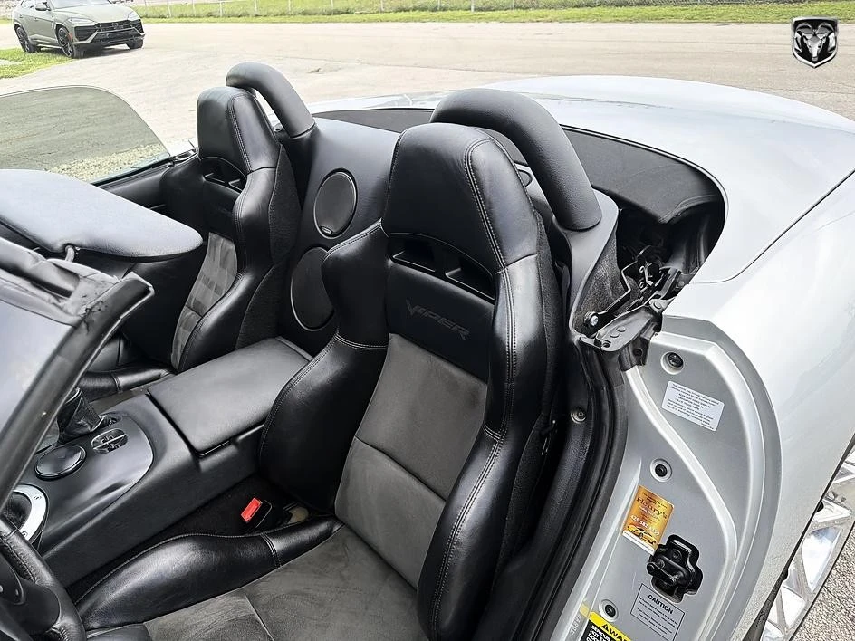 2004 Dodge Viper 3rd Gen - Image 25 of 28