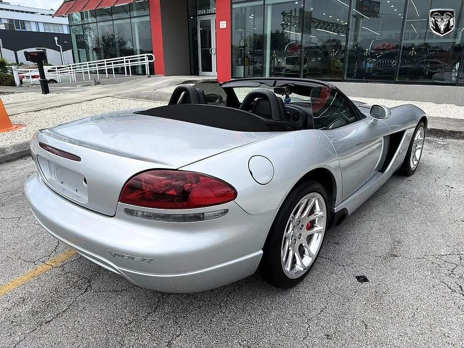 2004 Dodge Viper 3rd Gen - Image 27 of 28