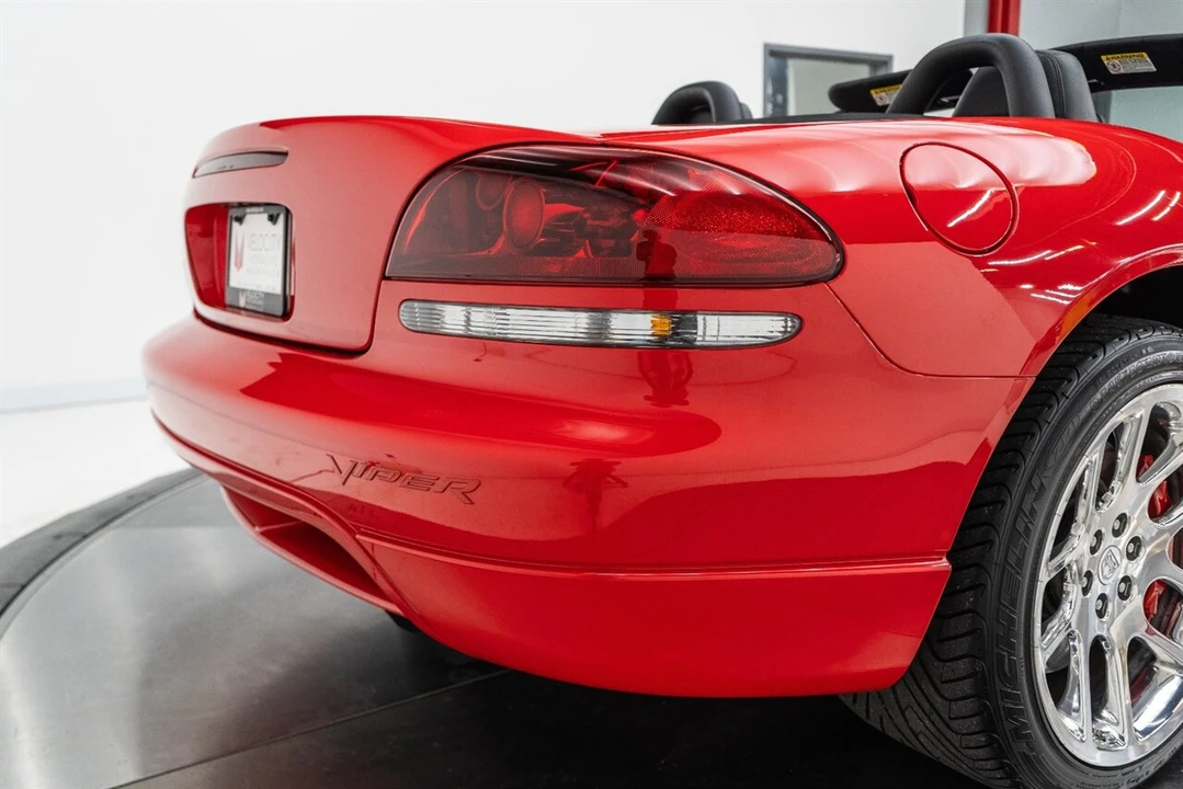 2004 Dodge Viper 3rd Gen - Image 29 of 31