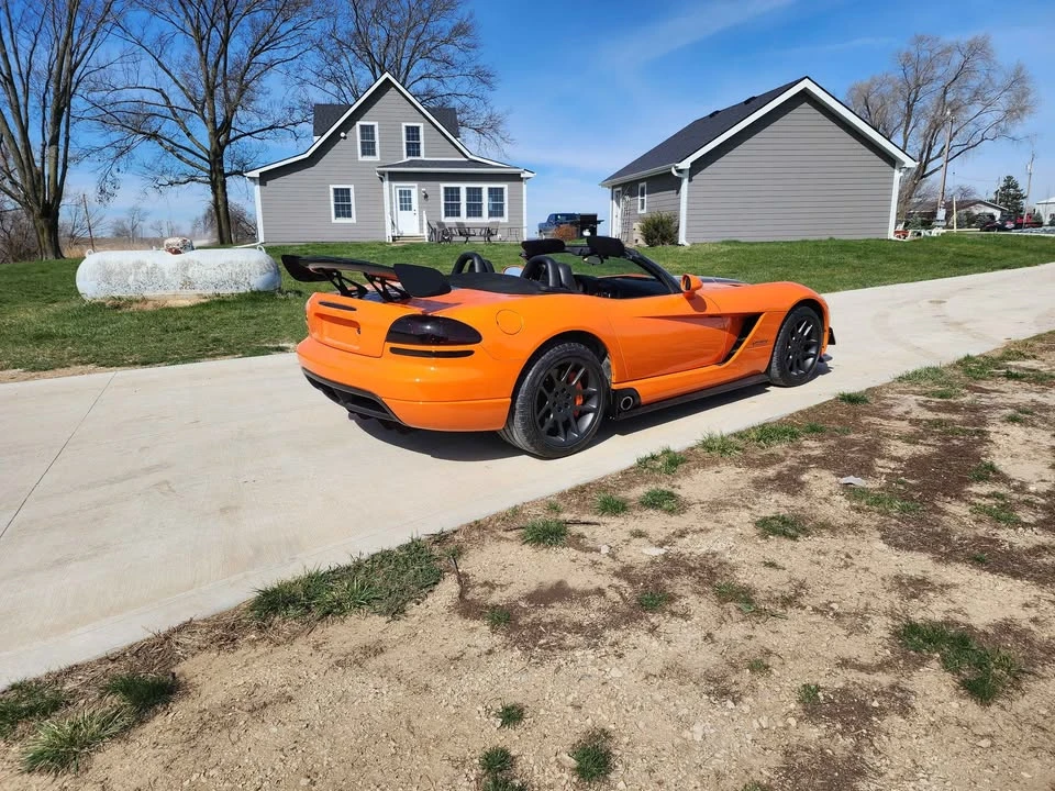 2004 Dodge Viper 3rd Gen - Image 3 of 7