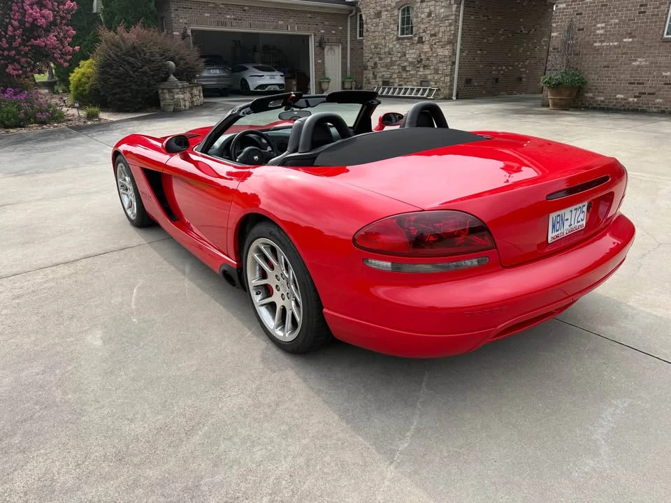 2004 Dodge Viper 3rd Gen - Image 3 of 17