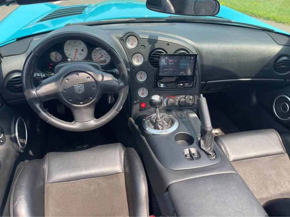 2004 Dodge Viper 3rd Gen - Image 10 of 19