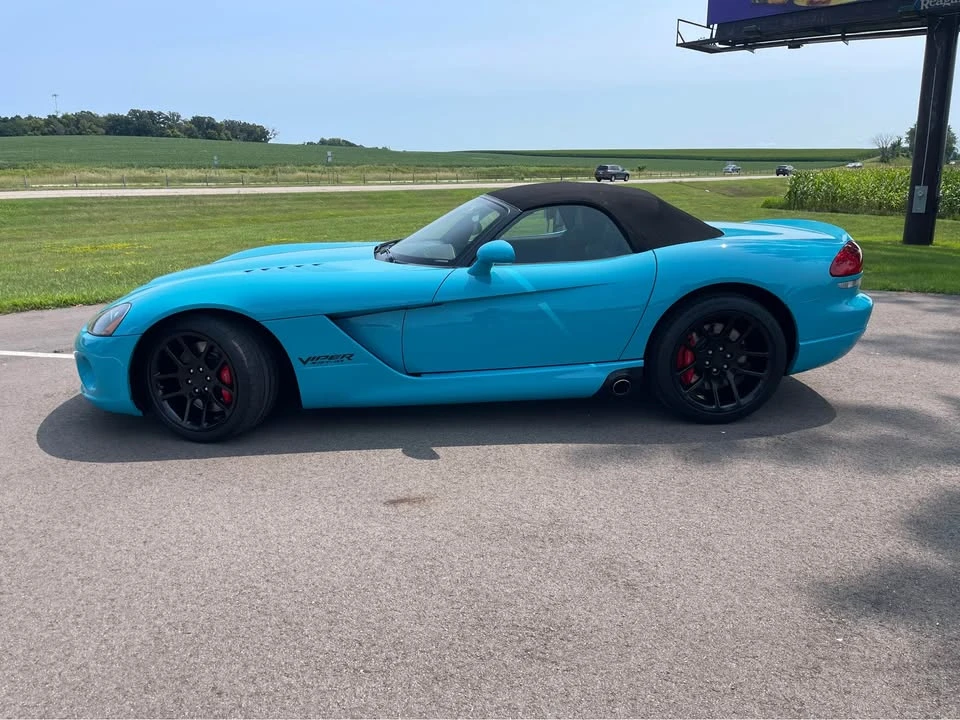 2004 Dodge Viper 3rd Gen - Image 9 of 19