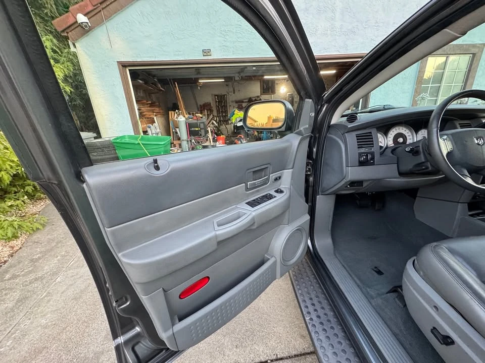 2004 Dodge Durango 2nd Gen - Image 9 of 14