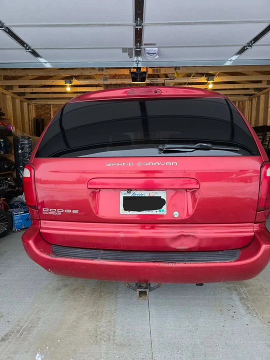 2004 Dodge Caravan - Image 13 of 13