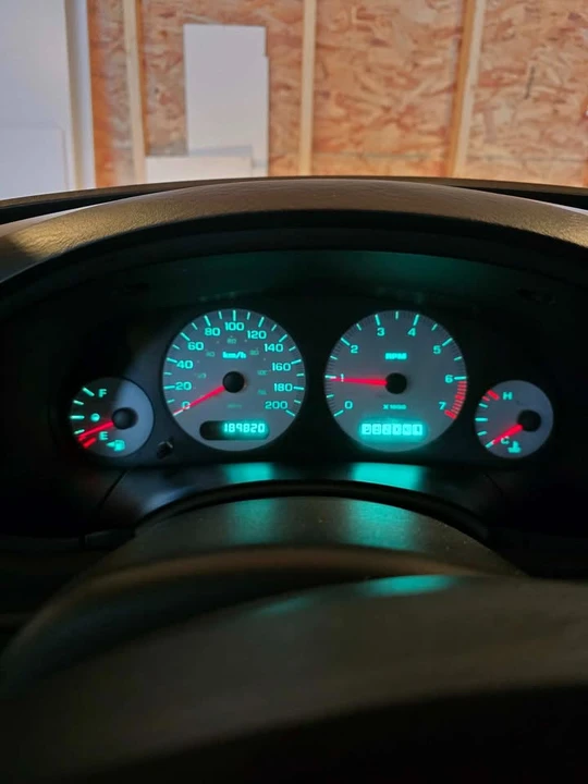 2004 Dodge Caravan - Image 3 of 13