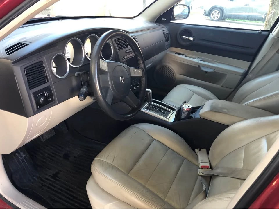 2004 Dodge Magnum 2nd Gen Wagon - Image 6 of 6
