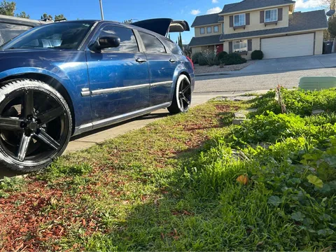 2004 Dodge Magnum R/T Sport Wagon