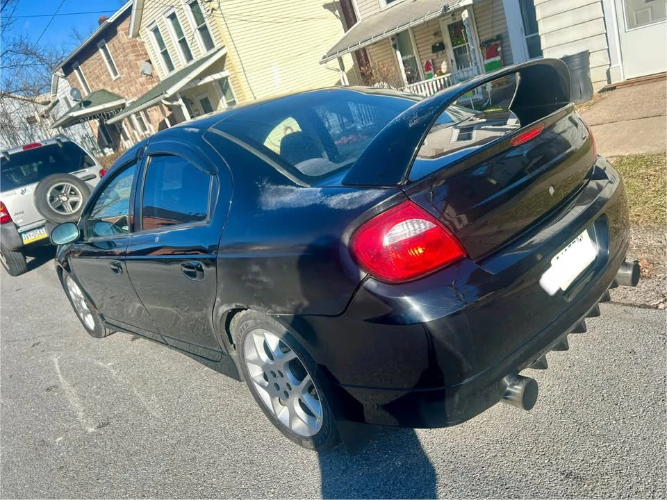 2004 Dodge Neon SRT-4 - Image 2 of 11