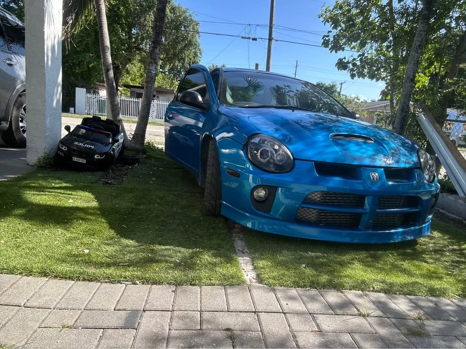 2004 Dodge Neon SRT-4 - Image 3 of 3