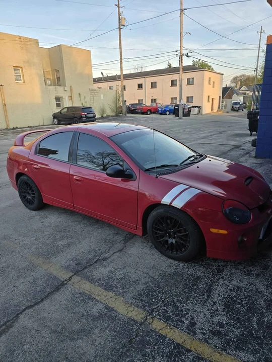 2004 Dodge Neon SRT-4 - Image 2 of 11