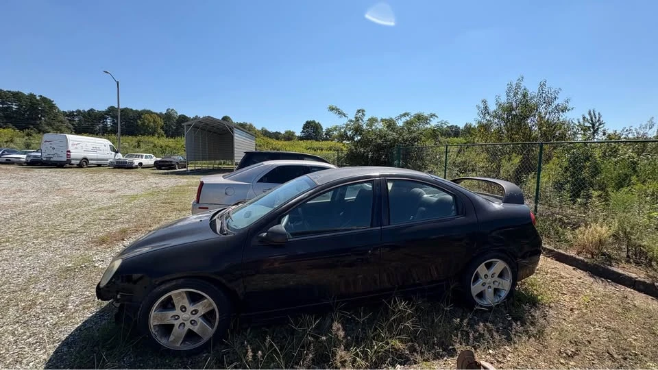 2004 Dodge Neon SRT-4 - Image 2 of 10