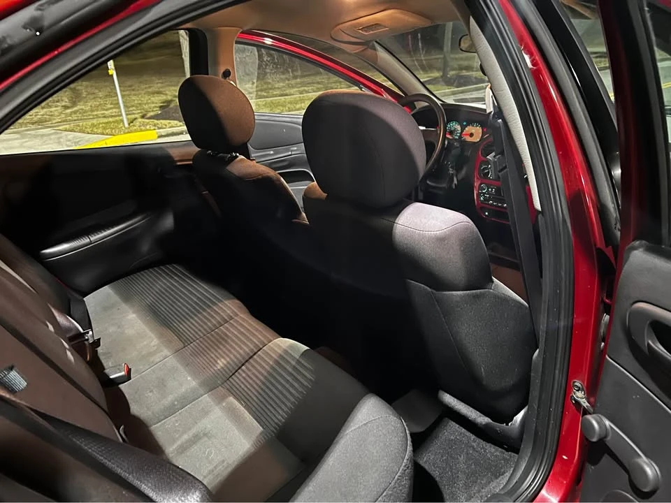 2004 Dodge Neon - Image 12 of 16