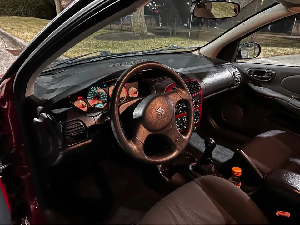 2004 Dodge Neon - Image 10 of 16