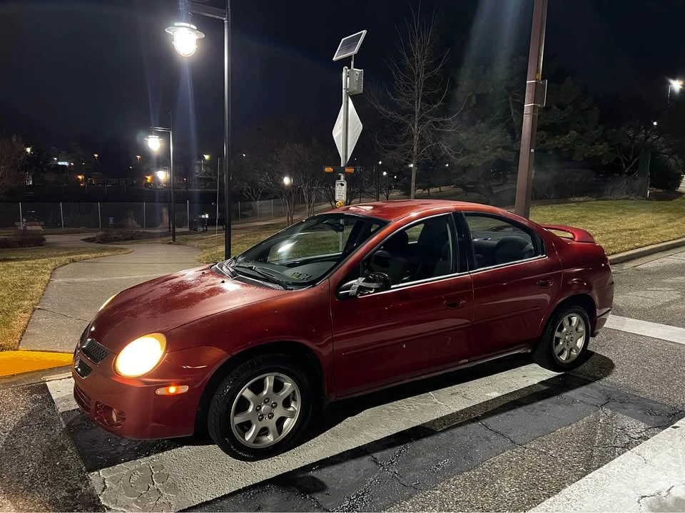 2004 Dodge Neon - Image 2 of 16