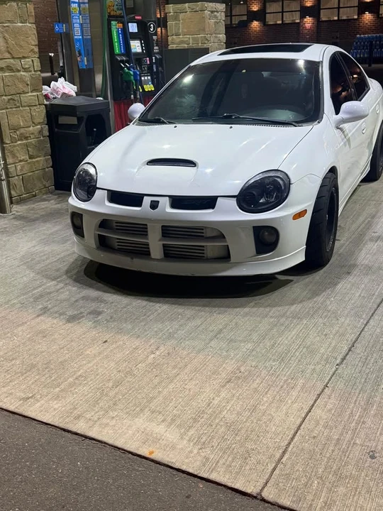 2004 Dodge Neon SRT-4 - Image 3 of 8