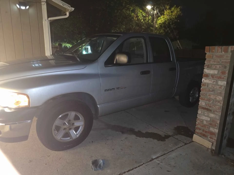 2004 Dodge Ram 3rd Gen - Image 2 of 4